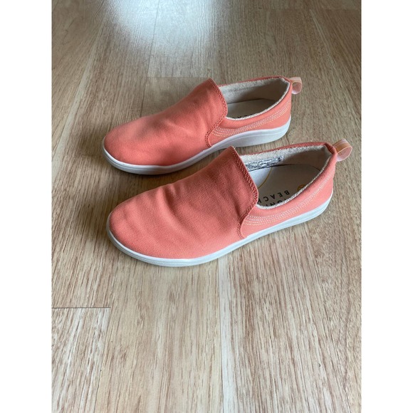 Vionic Shoes - Cute & Comfy Vionic Beach Coral  Slip On Sneakers Womens Size 6.5